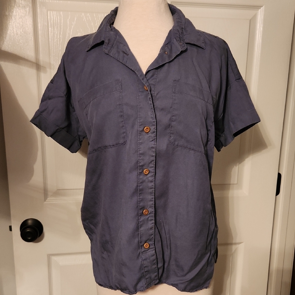 Duluth Trading Co Blue Boxy Button Down Shirt